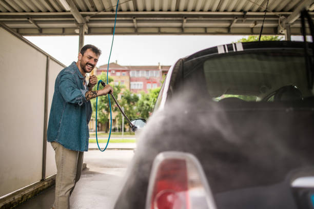 Best Garage Pressure Washing  in Lansing, KS